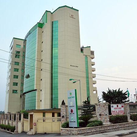 Westown Hotel Lagos Exterior foto