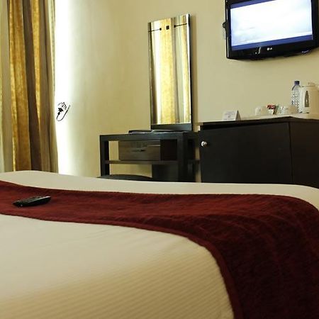 Westown Hotel Lagos Exterior foto